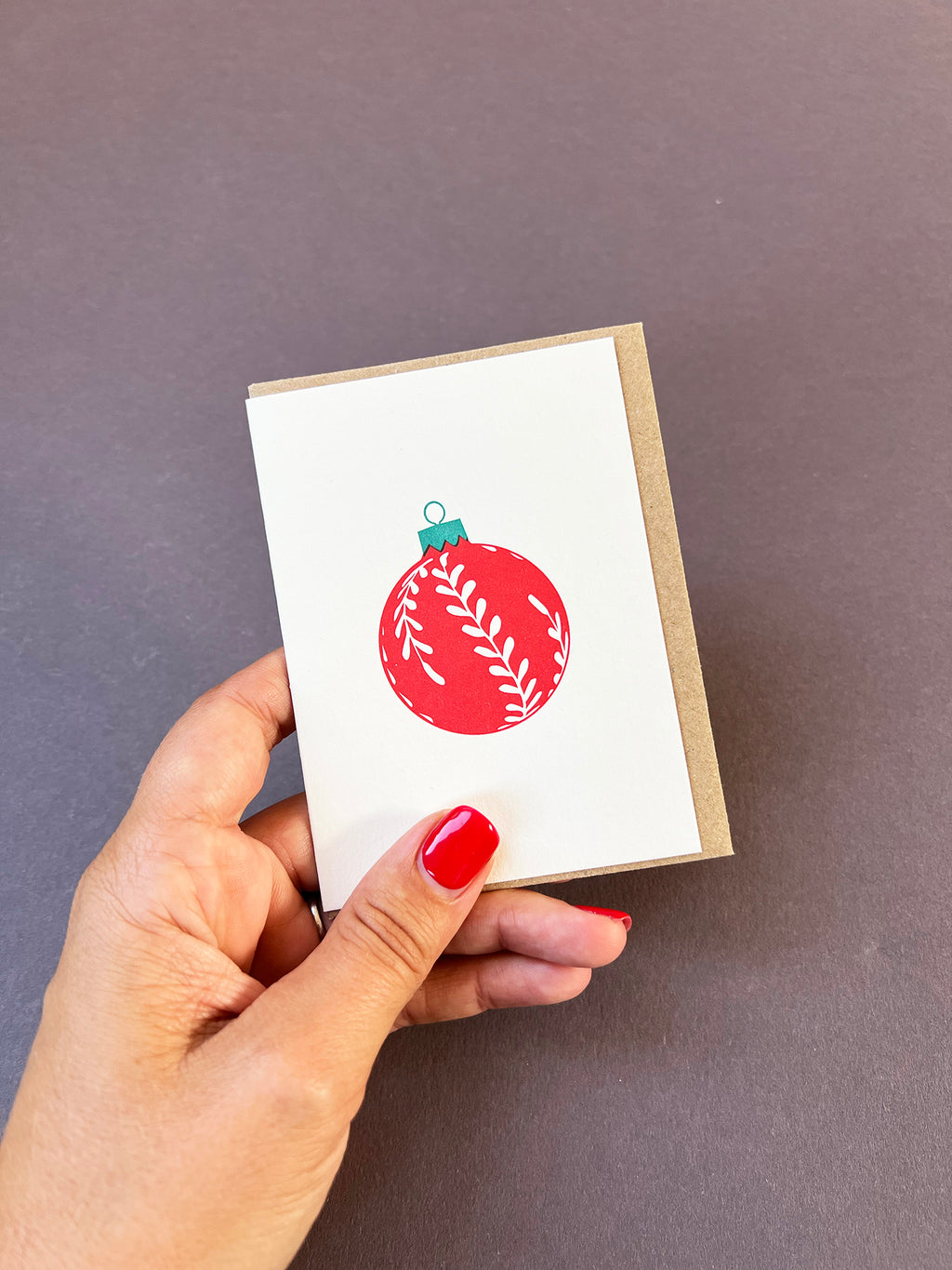 Leaf Bauble Red & Green Card