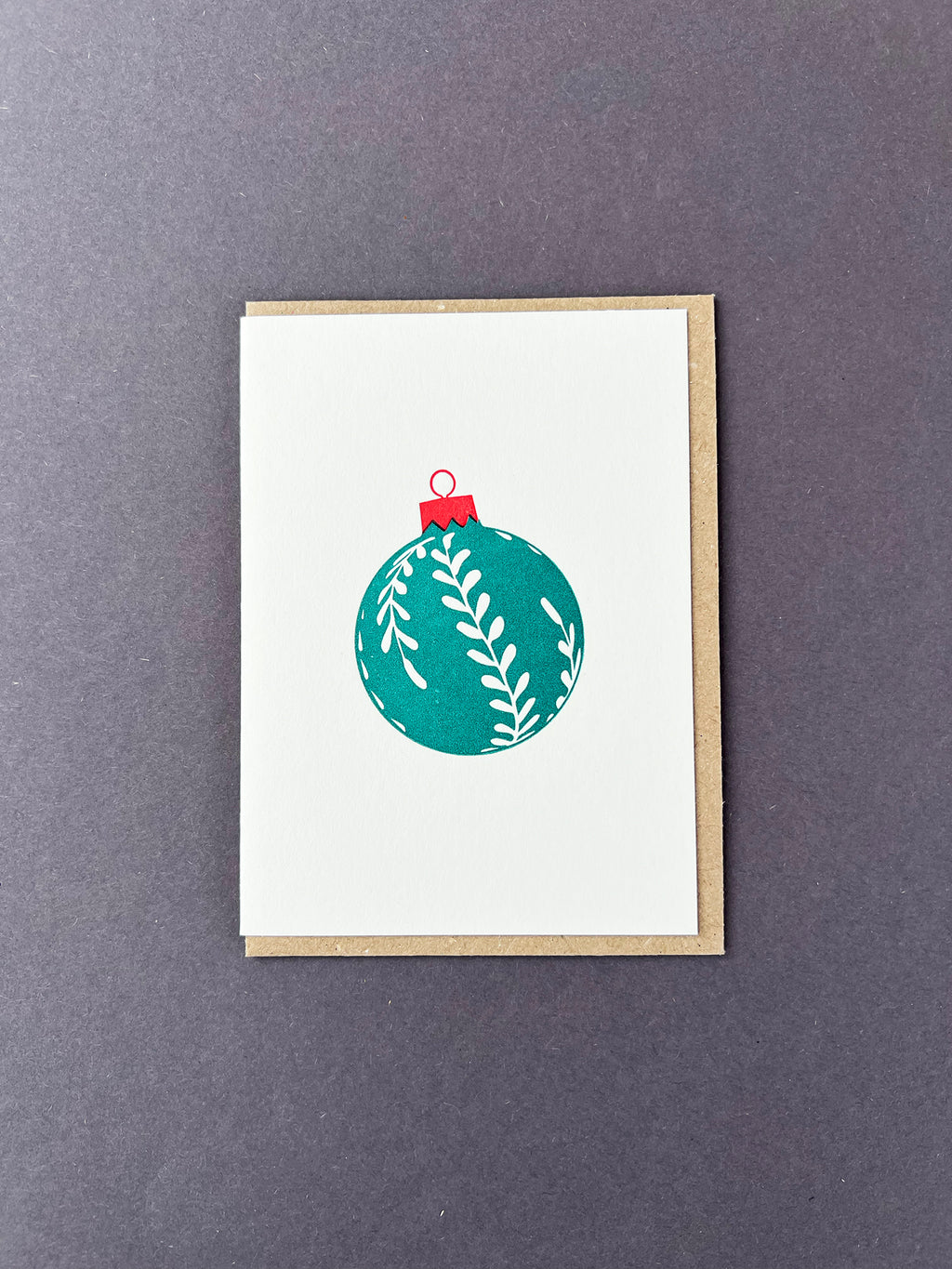 Leaf Bauble Green & Red Card