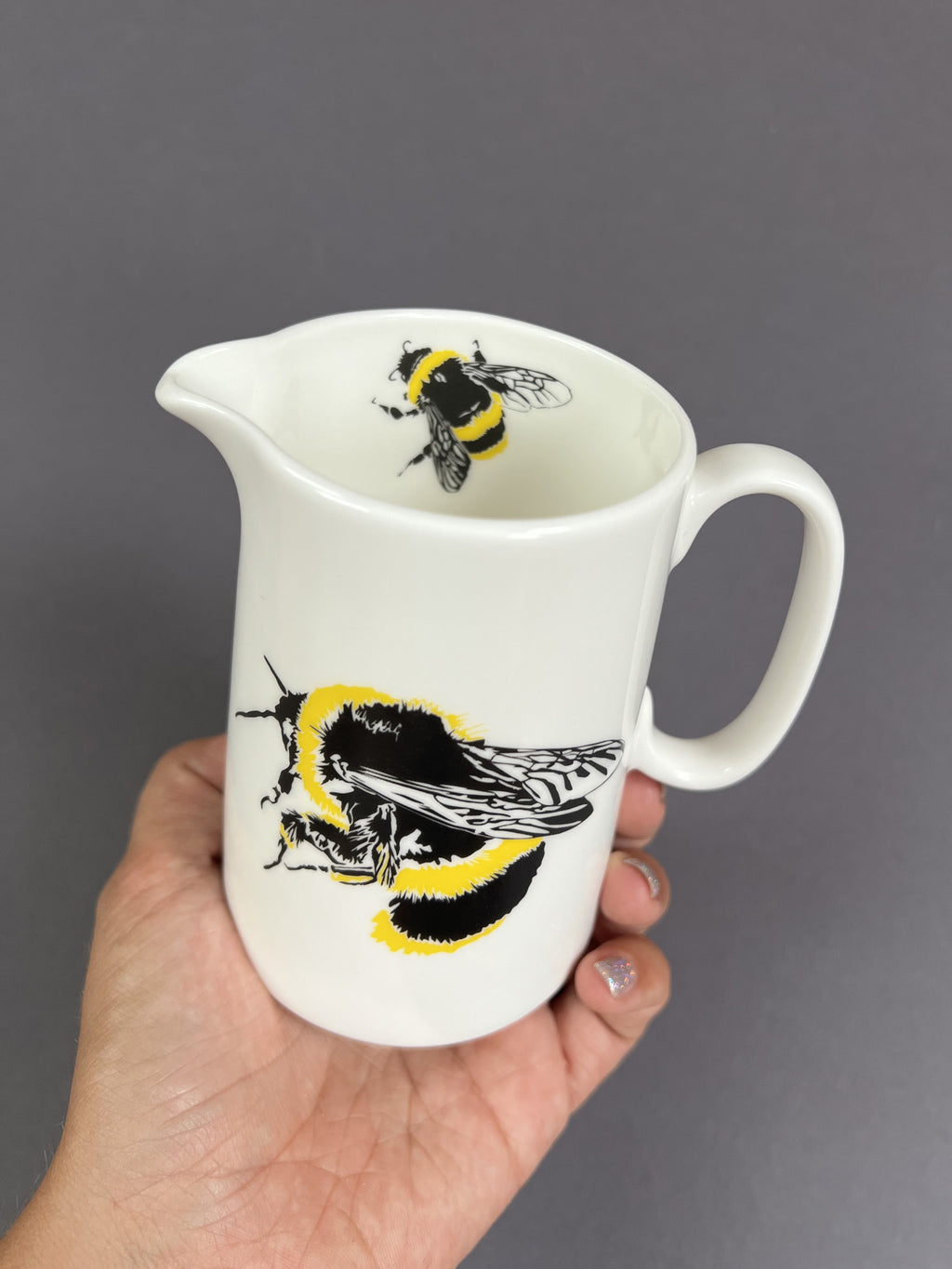 Bee 1/2 Pint Jug