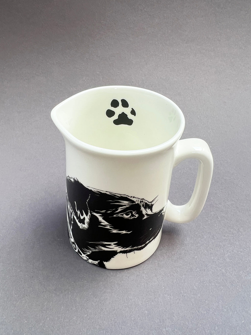 Labrador 1/2 Pint Jug