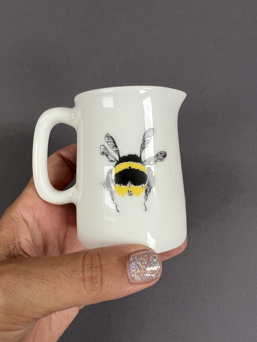 Bee 1/4 Pint Jug